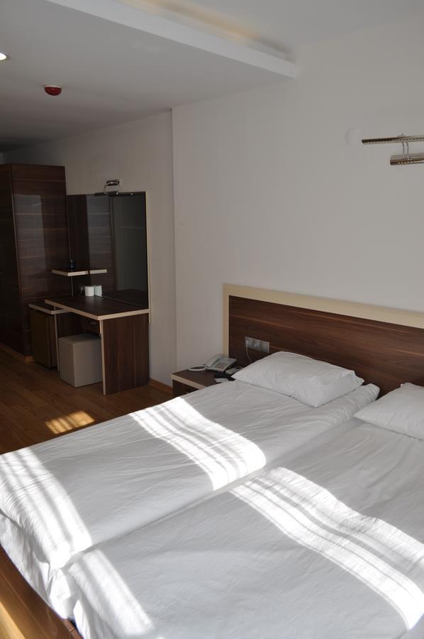 Merkez Otel Ізмір Екстер'єр фото